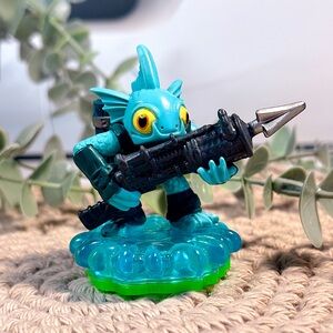 3/$25🌟 SKYLANDERS ⋆ Gill Grunt Character Figure